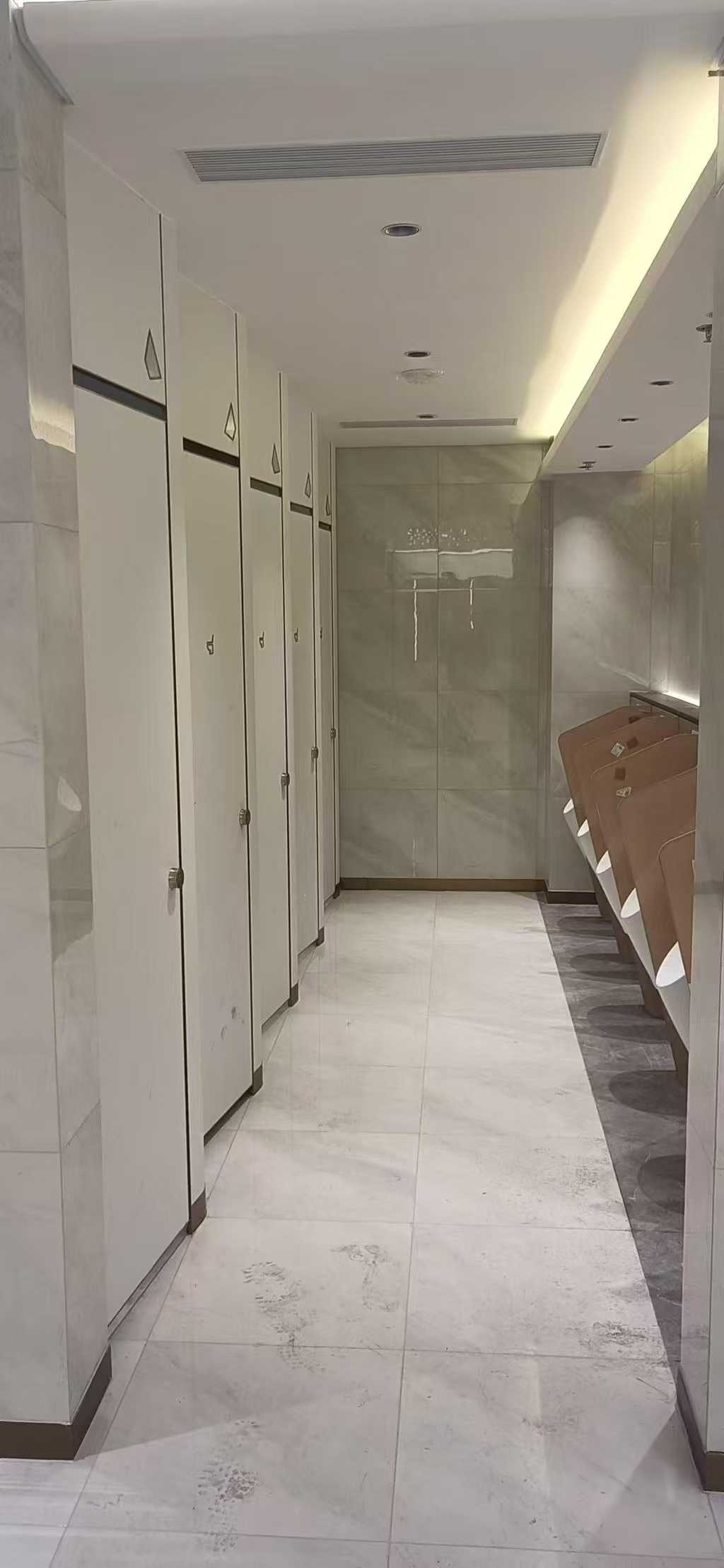 弧形蜂窝复合隔断3